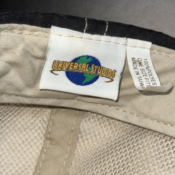 Universal studios hat - Picture 5 of 8